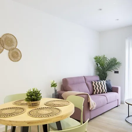 Lejlighed Apartamento De 2 Dormitorios Sofa Cama *